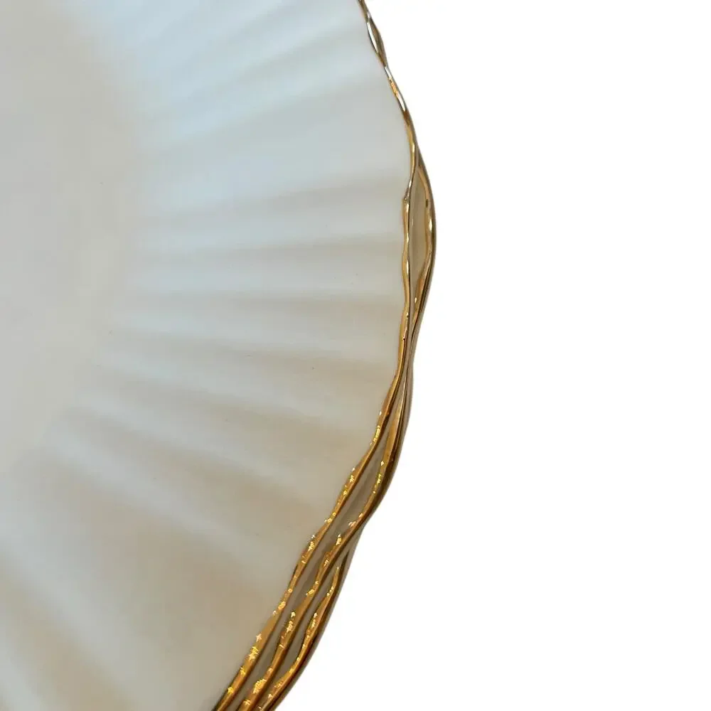 Christian Siriano Porcelain Dinner Plates 10.5in Set of 4 White Gold Trim NEW